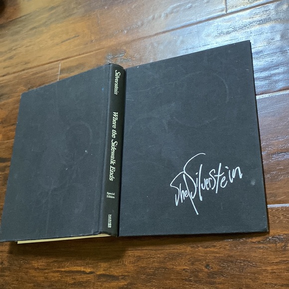 Where the Sidewalk Ends Poem Book by Shel Silverstein - Picture 3 of 10